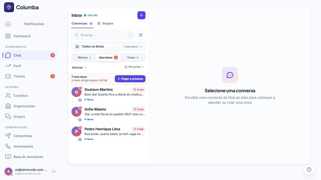 Lista de conversas com filas Minhas, Sem dono e Todas, contadores e semáforo de espera